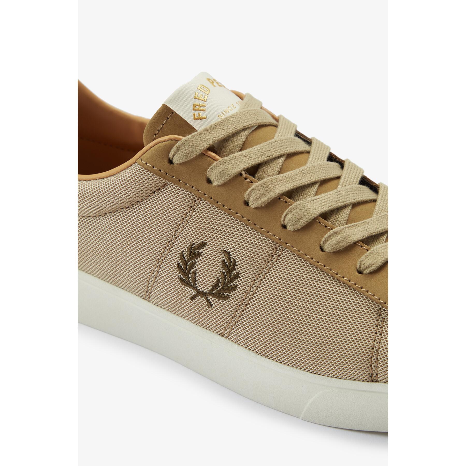 Tränare Fred Perry Spencer