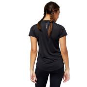 T-shirt för kvinnor New Balance Accelerate