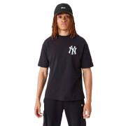 T-shirt med överdimensionerad storlek New York Yankees Floral Graphic
